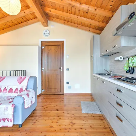度假居 Apartment Near Lake Como With Pool, Cleaning Included