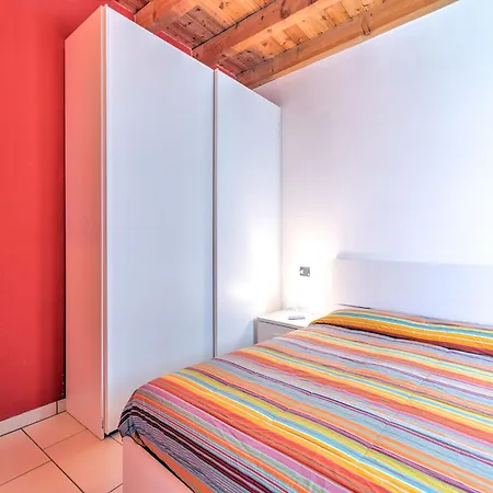 Belvilla By Oyo Romantica, Cleaning Included Holiday home Gravedona
