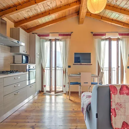 Tatil Evi Apartment Near Lake Como With Pool, Cleaning Included